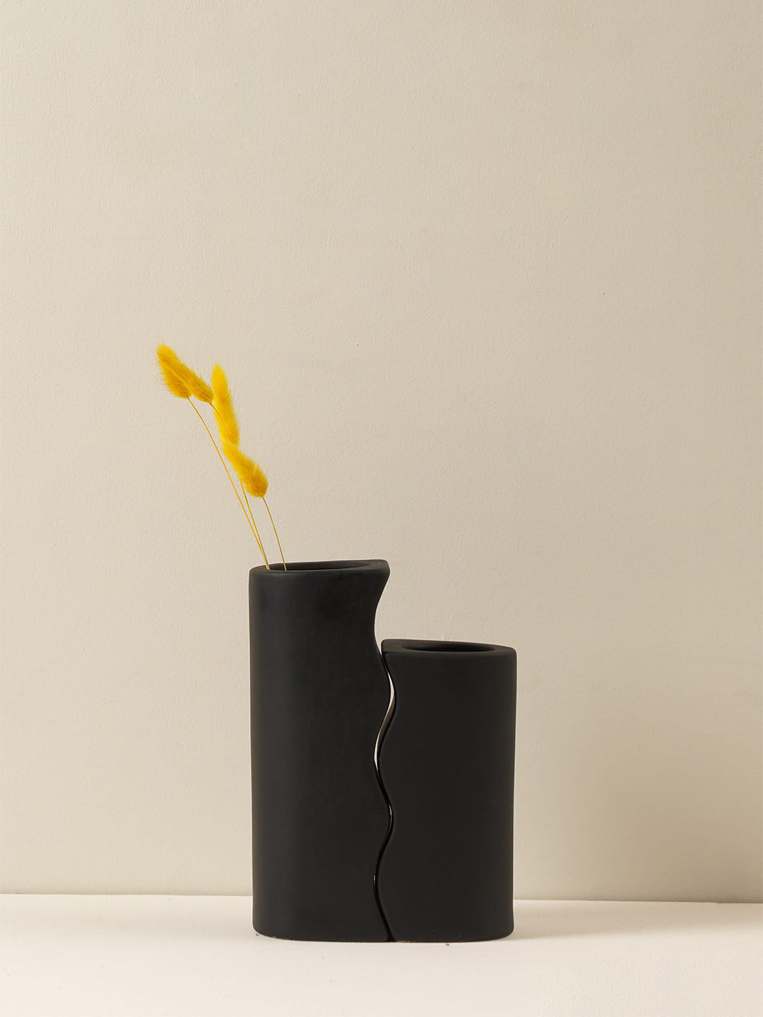 Couple Vase Black Set of 2