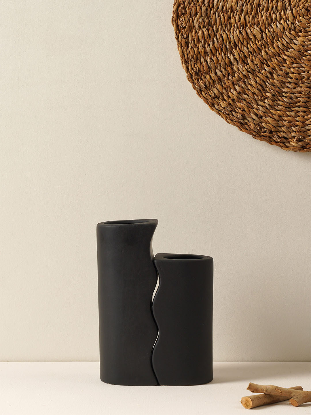 Couple Vase Black Set of 2