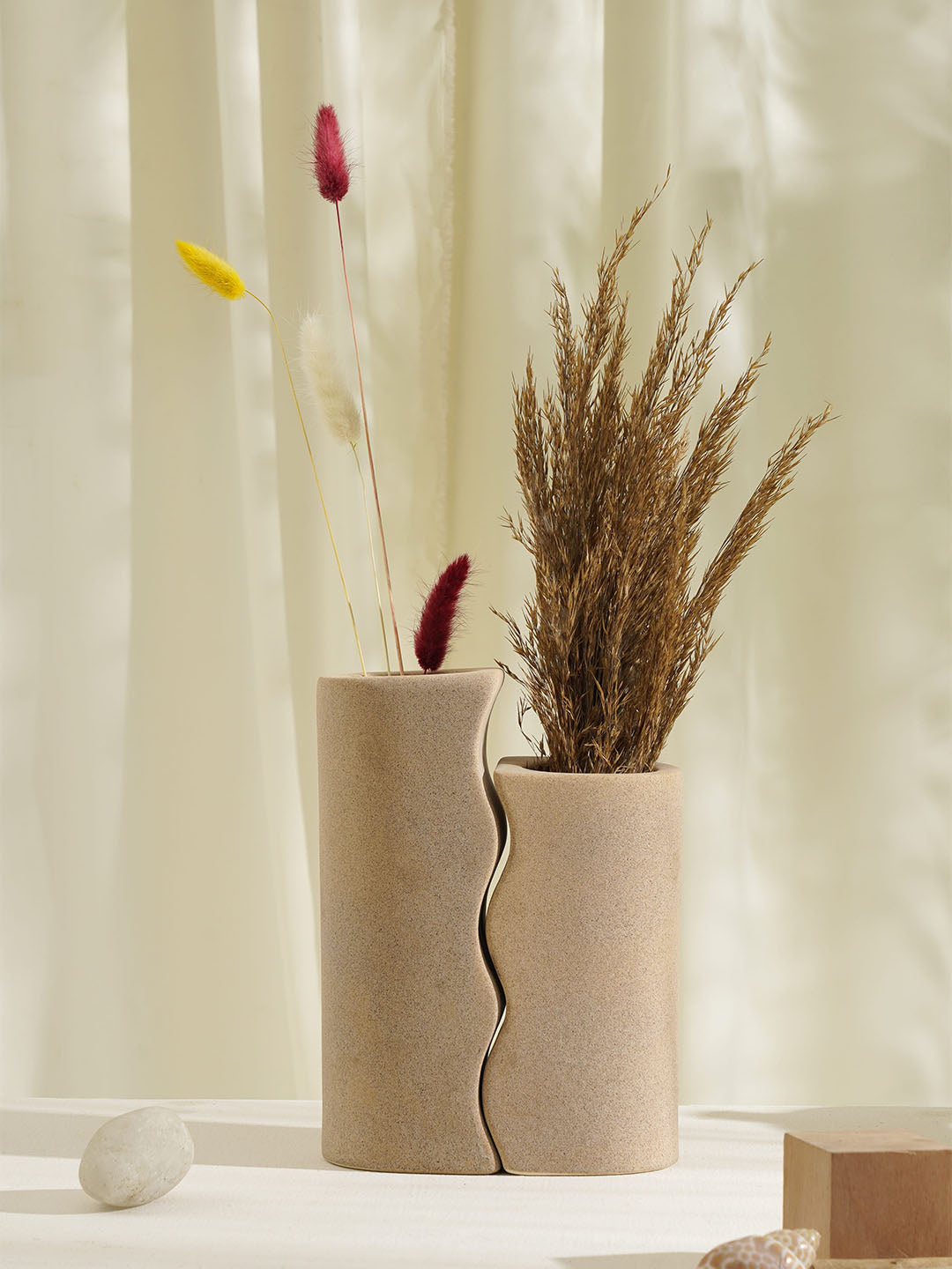 Couple Vase Biege set of 2