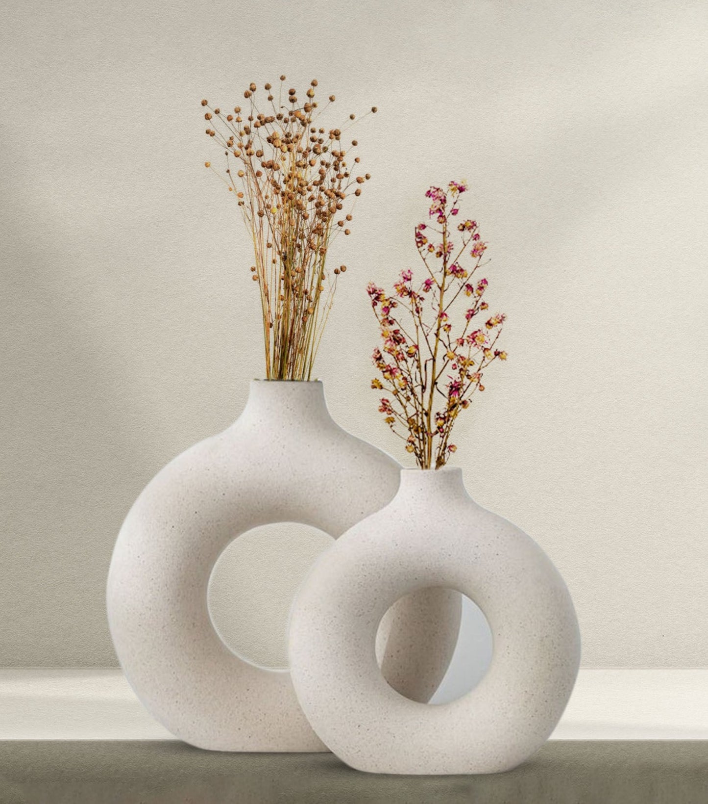 Donut Vase White Set of 2