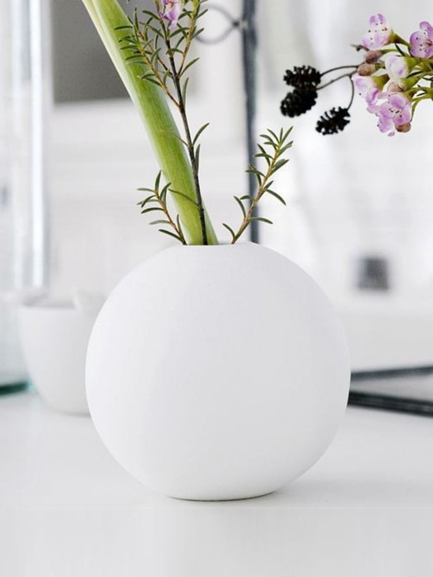 COOEE VASE