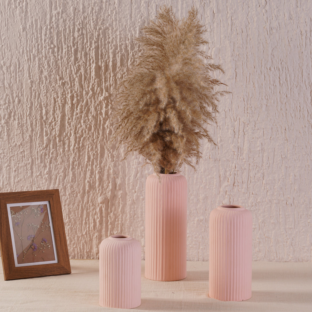 Ribbed Vase set of 3