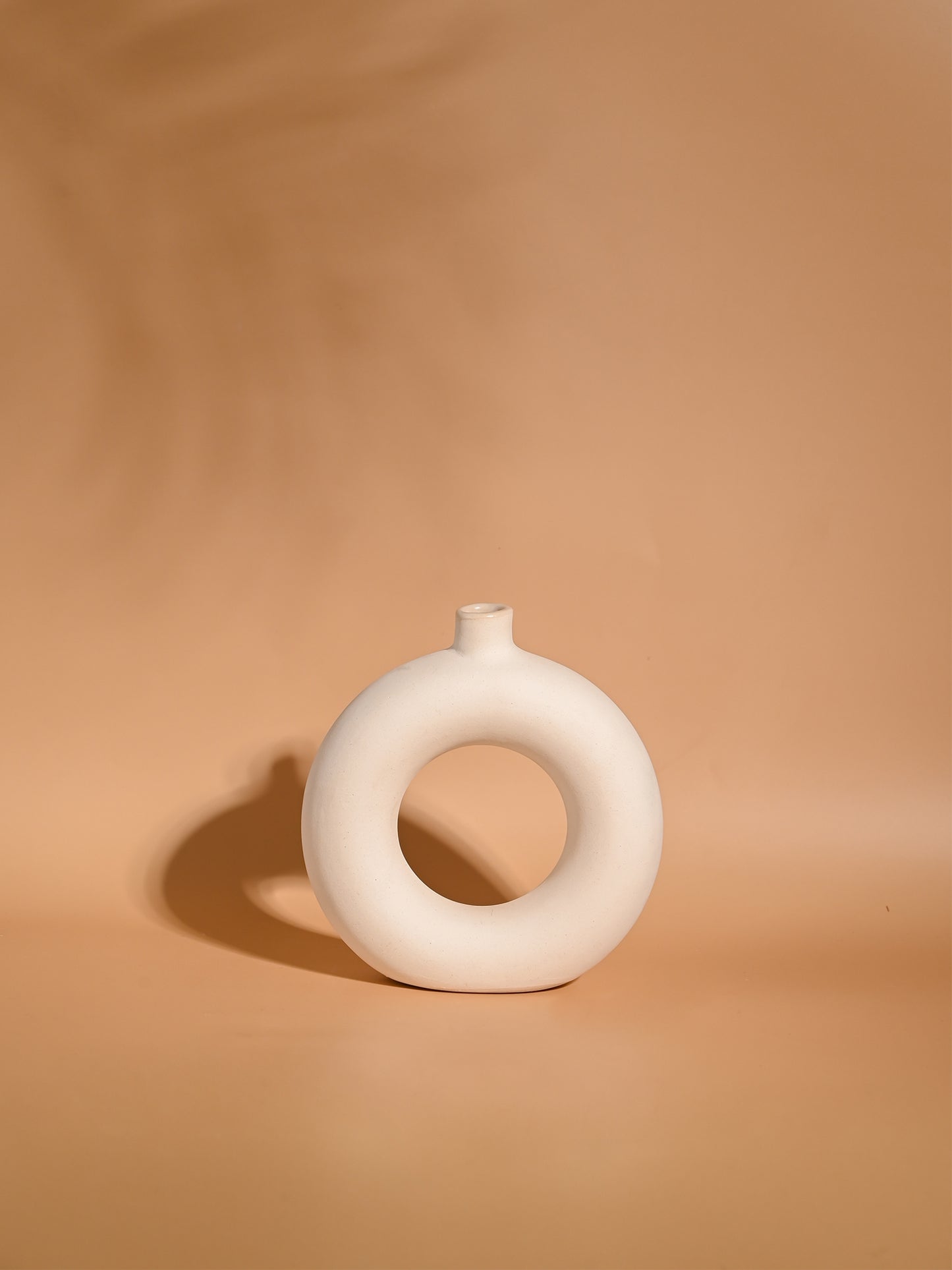 Donut Vase White Set of 2