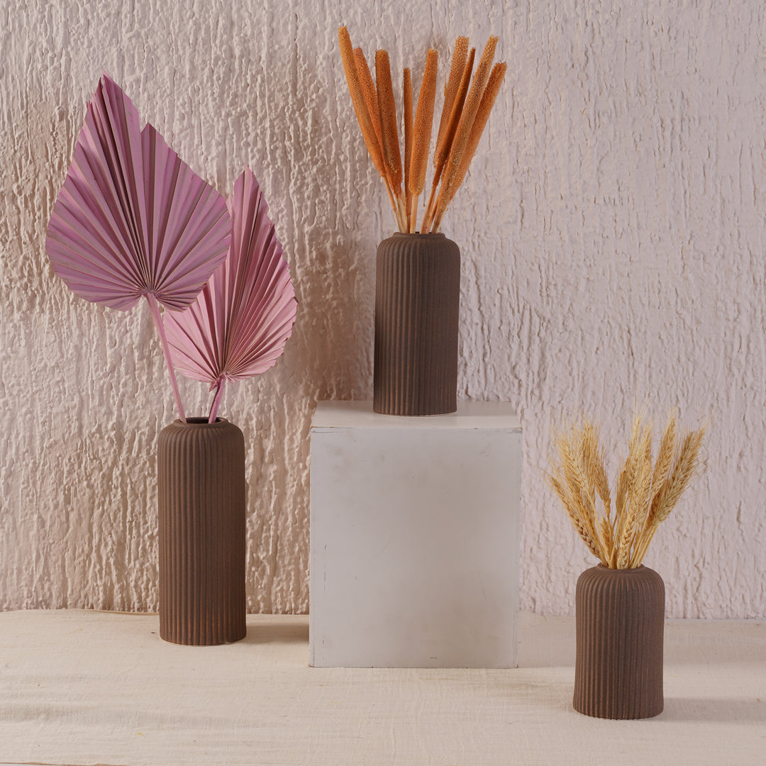 Ribbed Vase set of 3