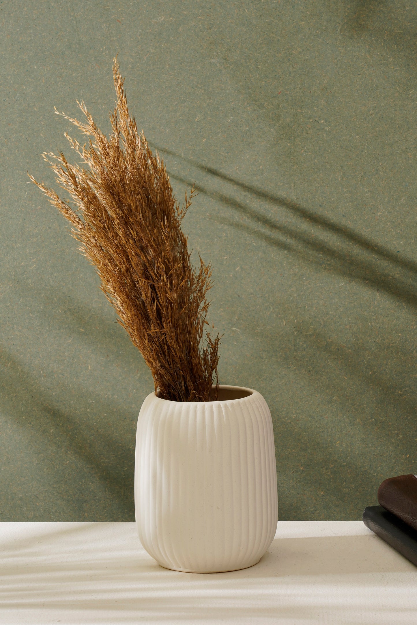 Ivory Vase Big