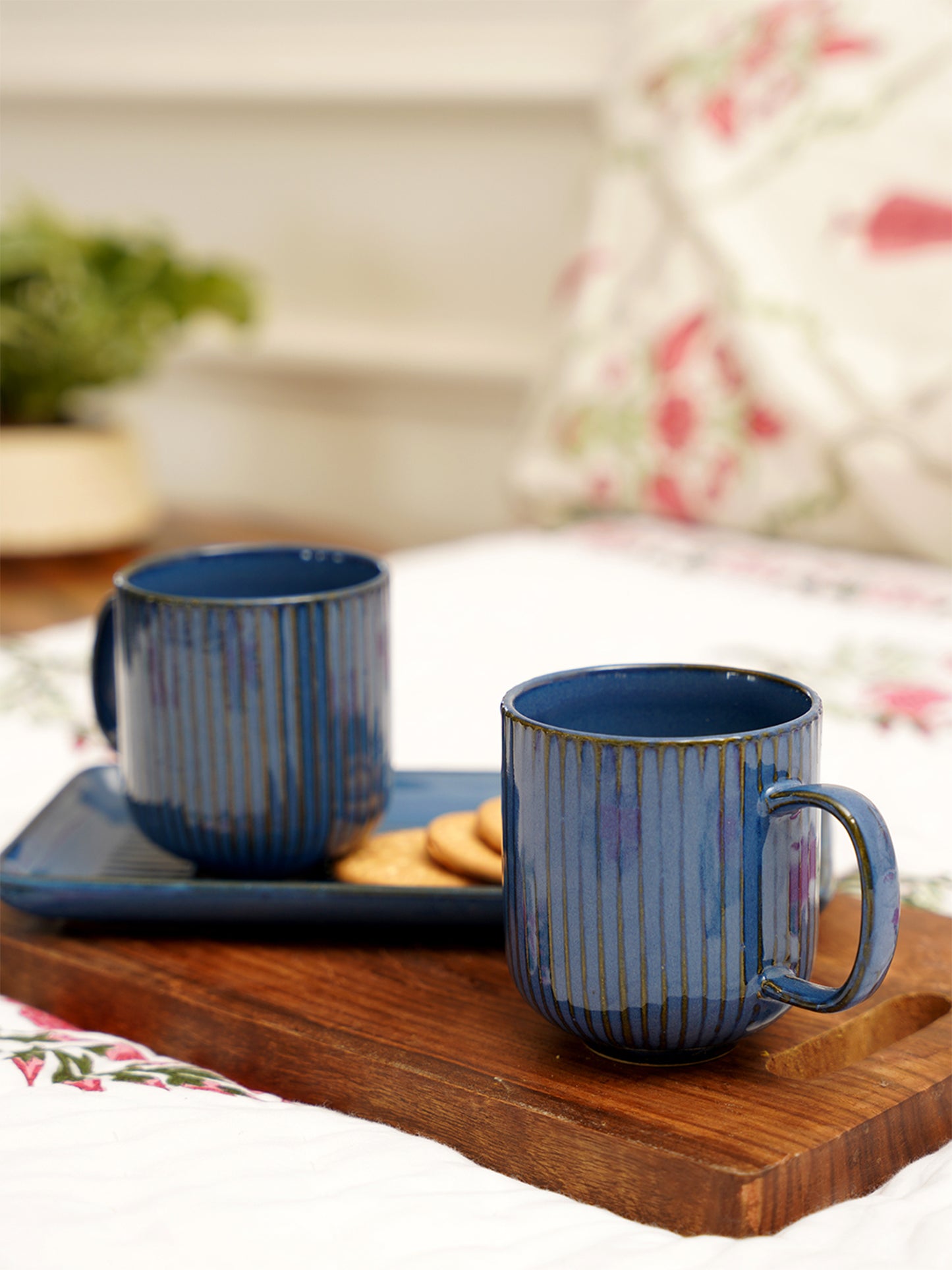 Stripped Mug Tray set