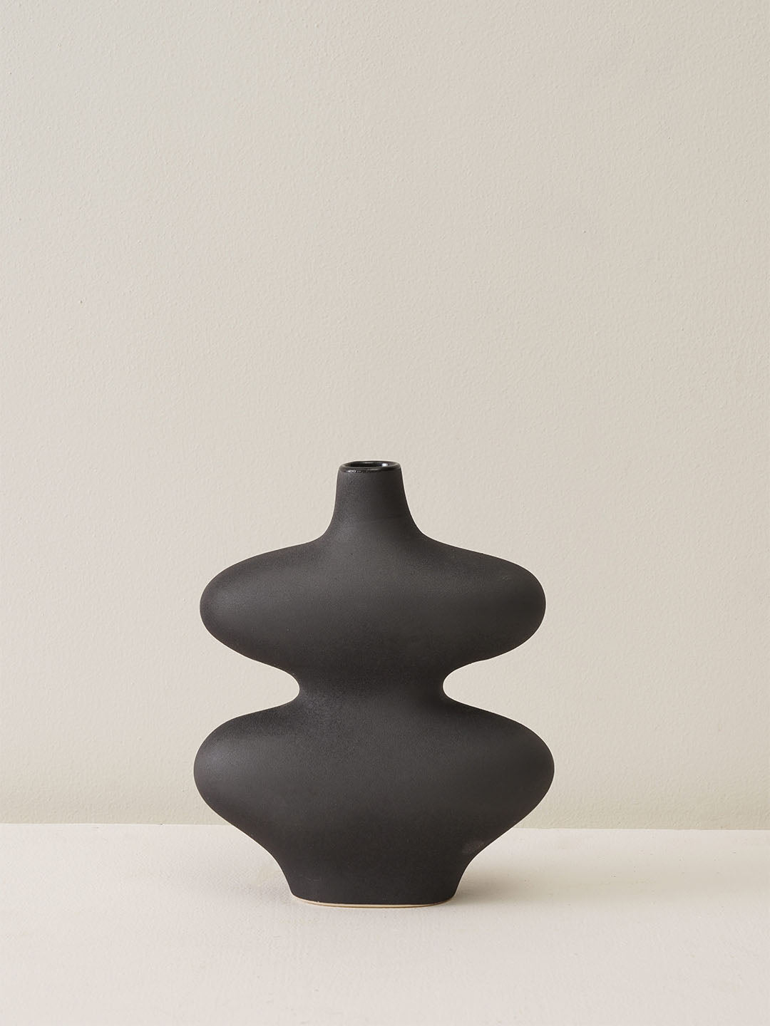 Infinity Vase Black