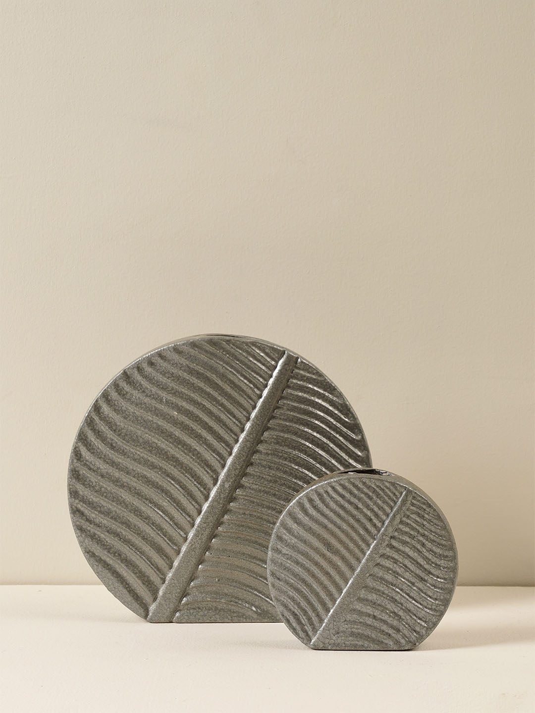 Leaf Vase Grey Set of 2