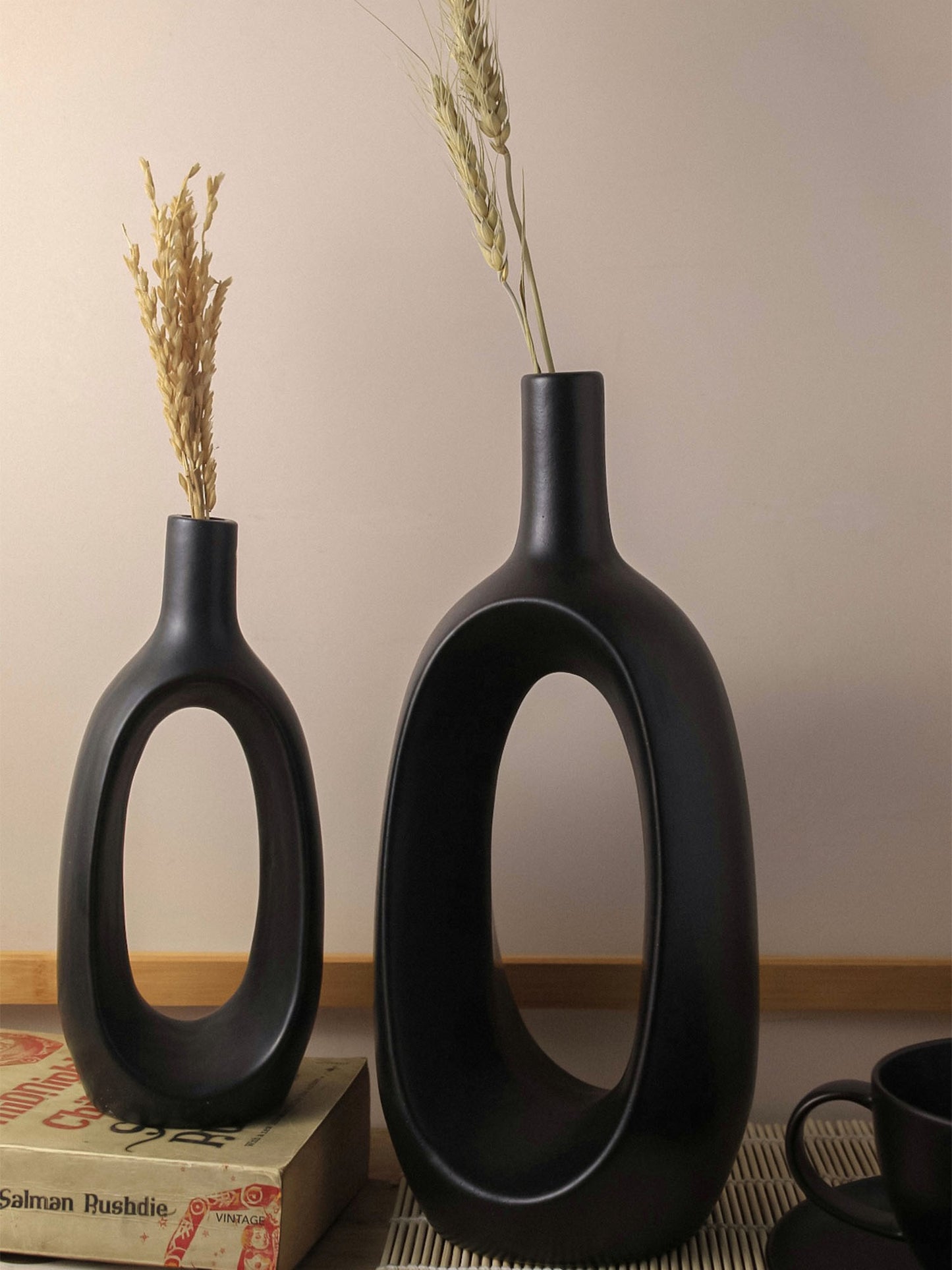 Kieko Vase Black Set of 2