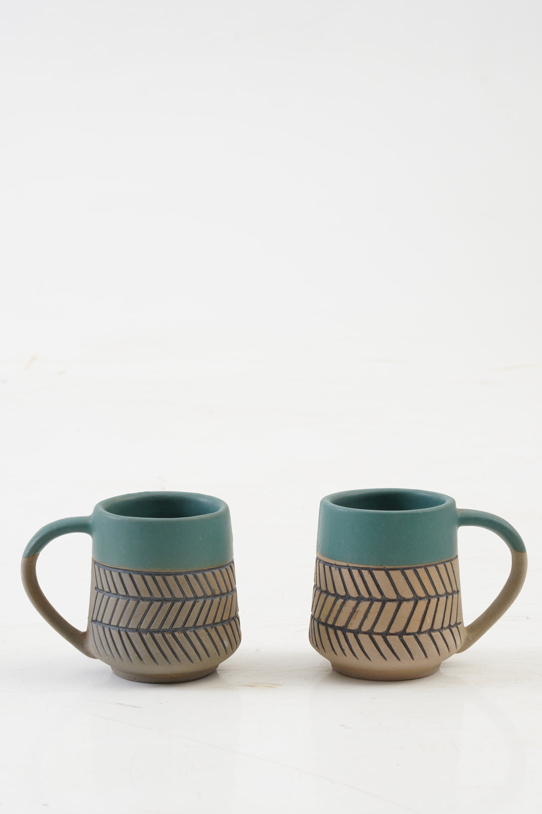 Wavy Dark Green Coffee Mugs set of 2