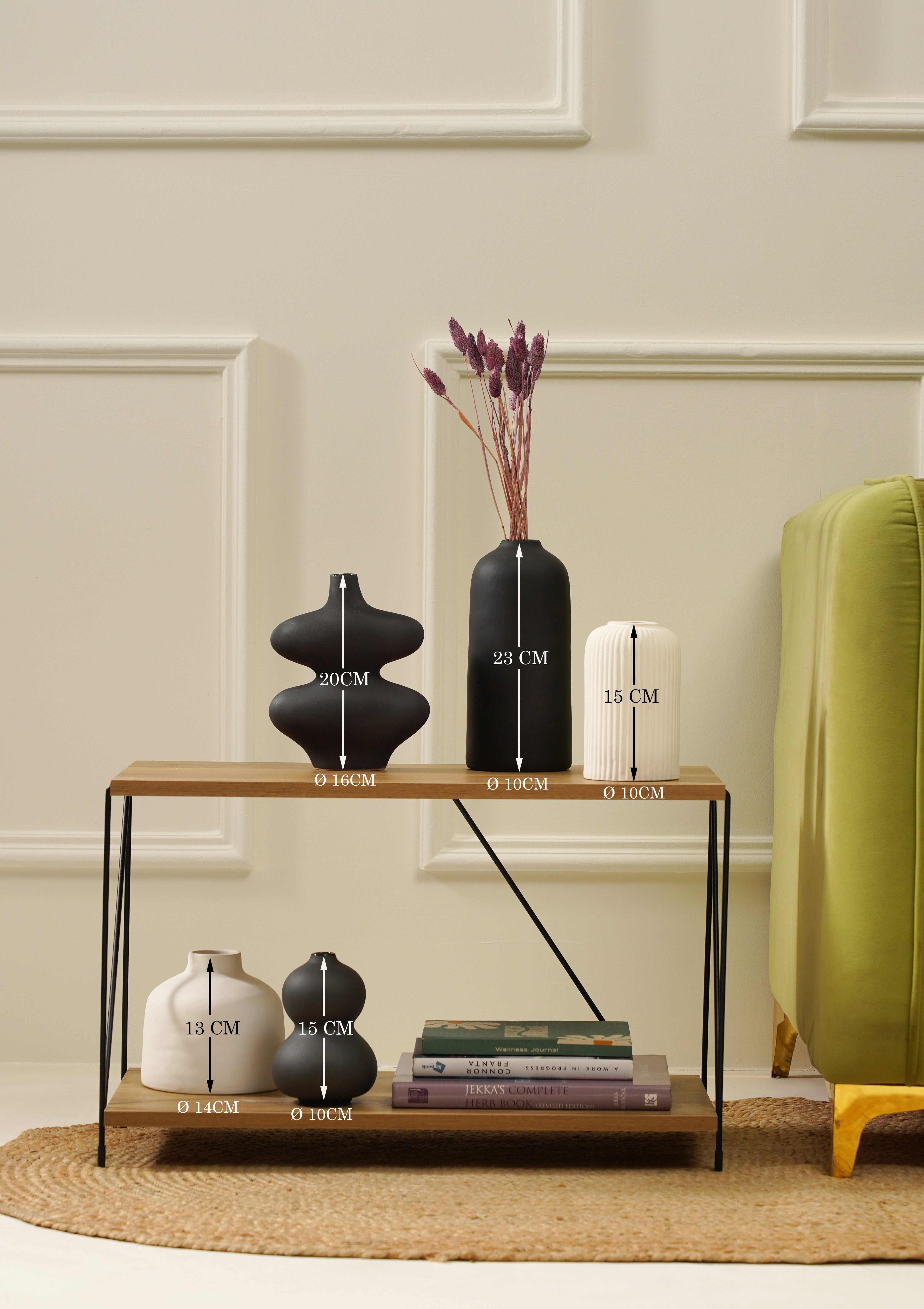 Chess Farmhouse Vase Set - White/Black