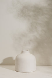 Moonlight Vase Set - White/Black