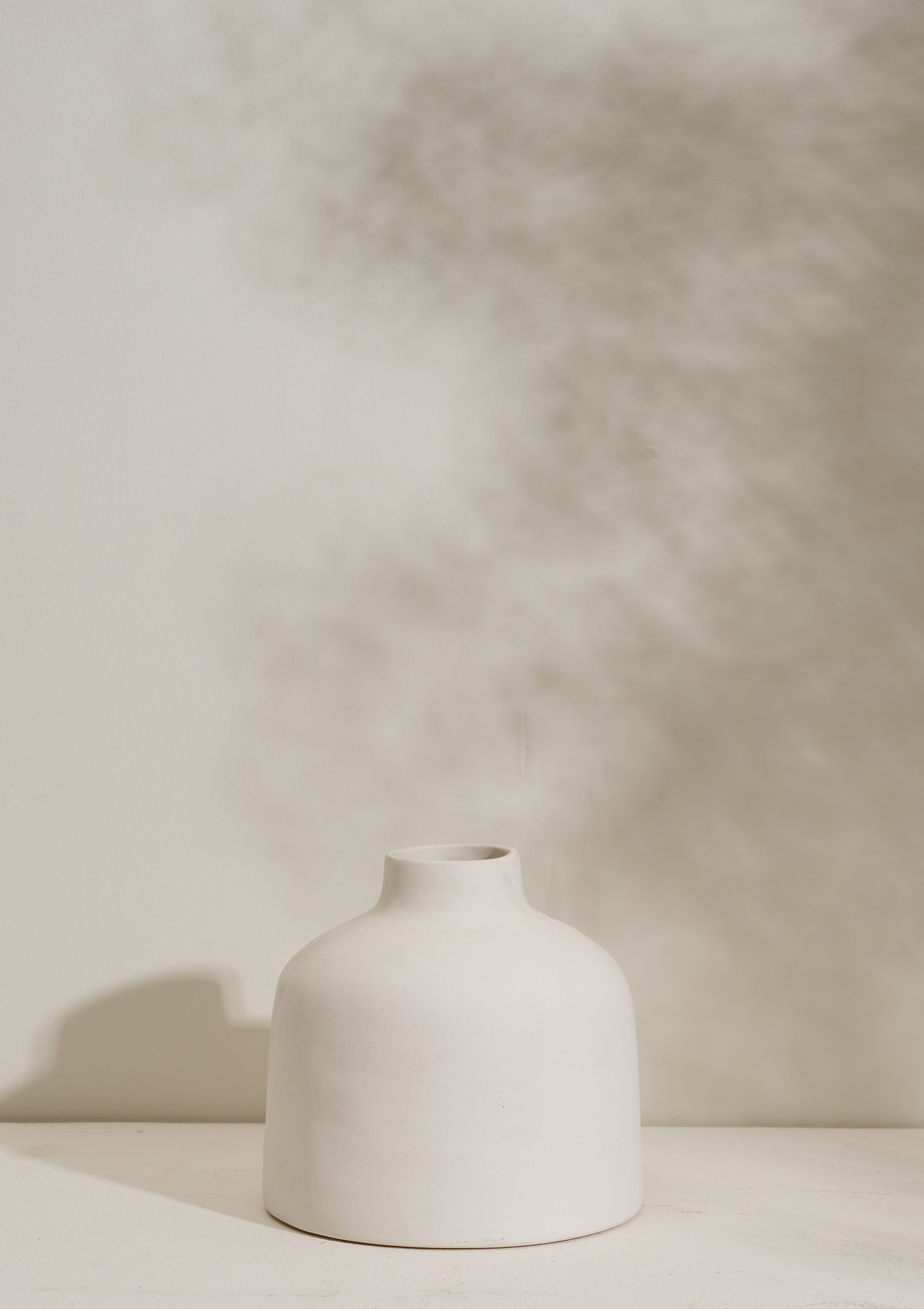 Moonlight Vase Set - White/Black