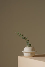 Pluto Vase - White