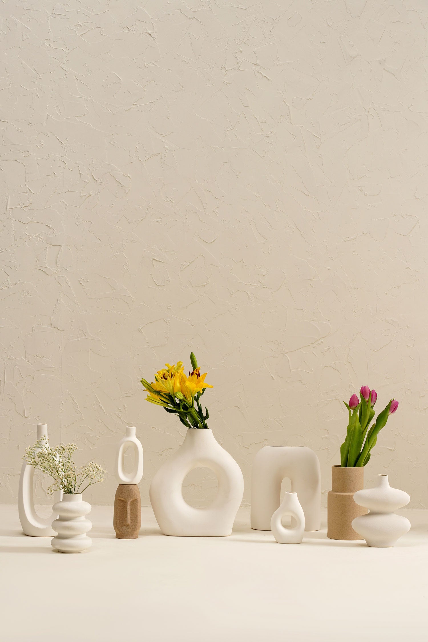 PVWBGCOMB9PS-1WhiteFarmhouseVase-_1.jpg