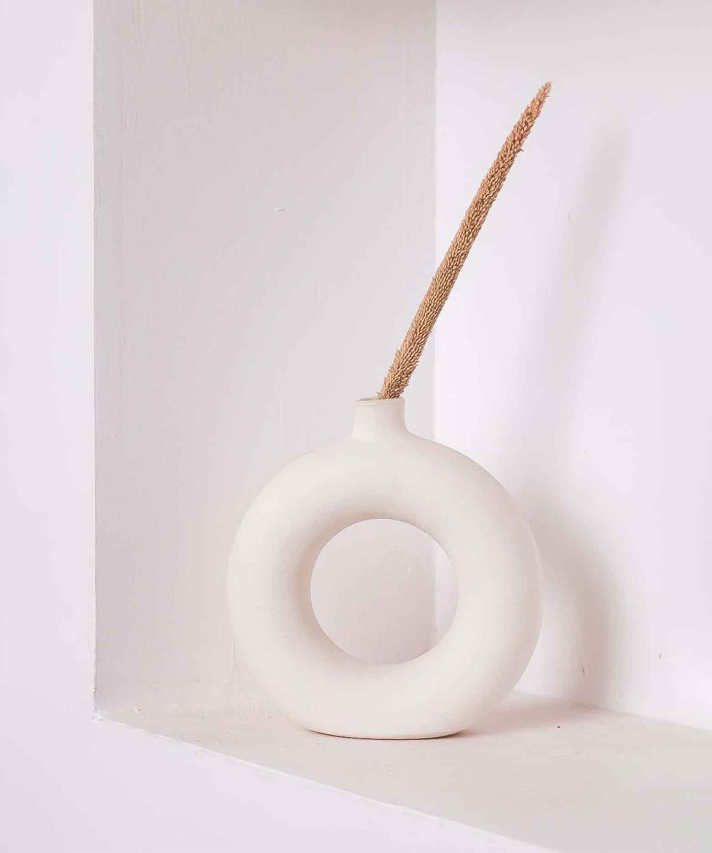 Donuts Vase White 6 inch