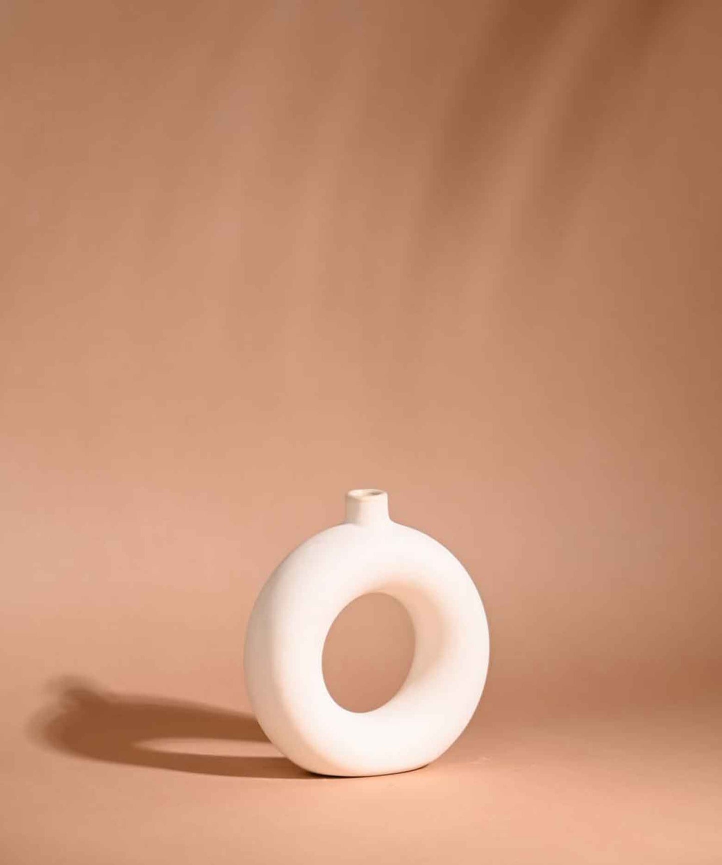 Donuts Vase White 6 inch