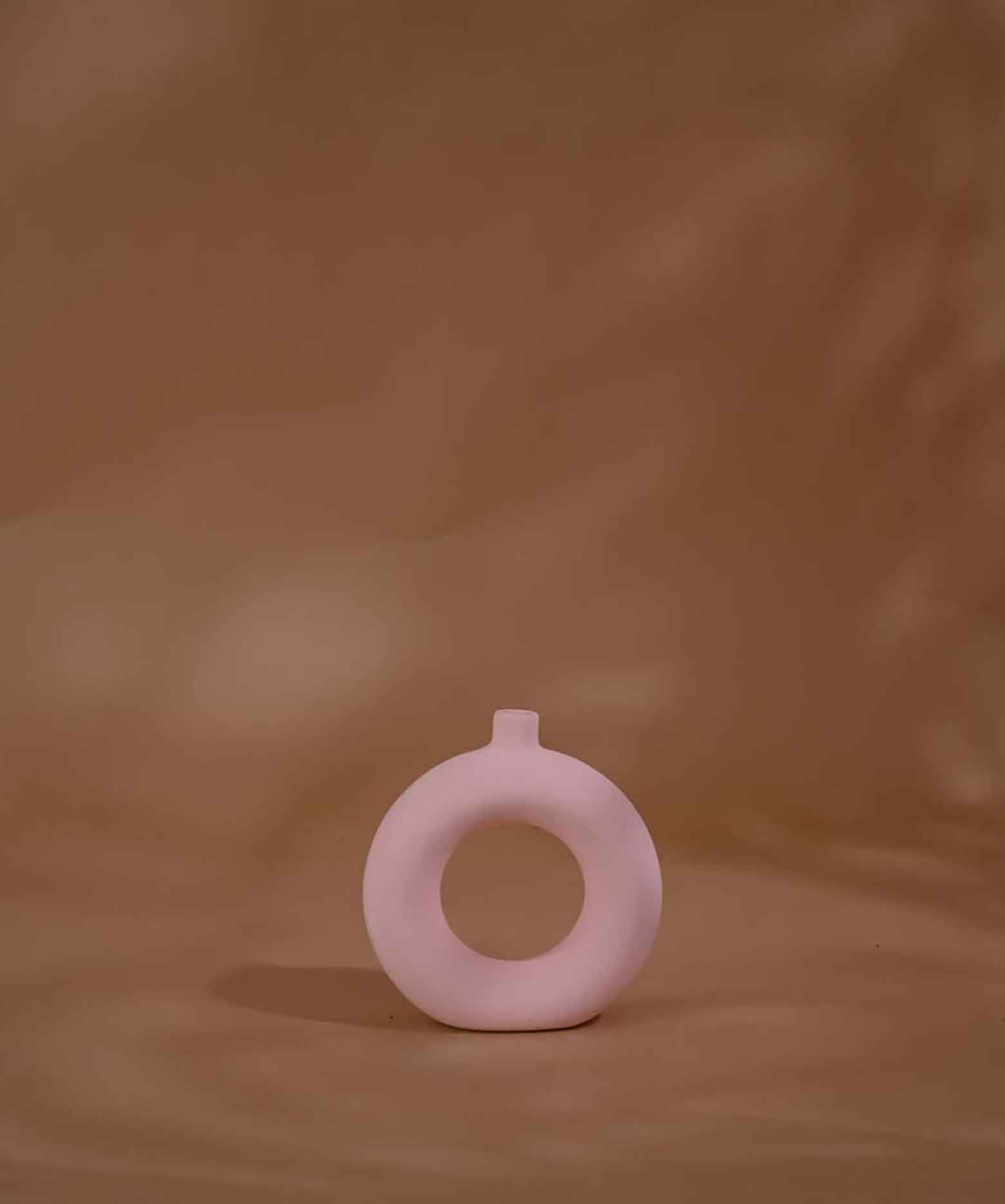 Donut Vase -White