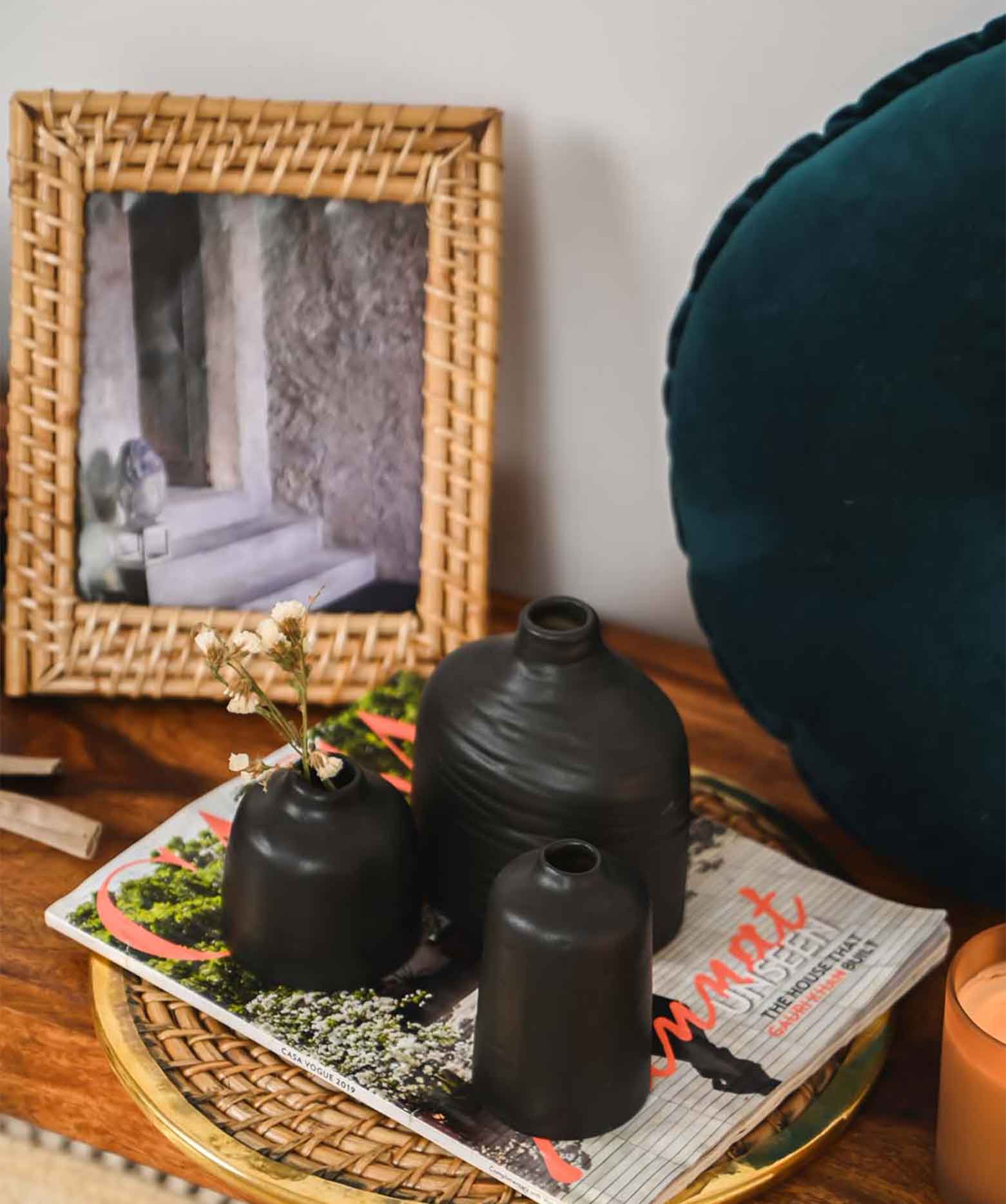 Akai Vase - Black