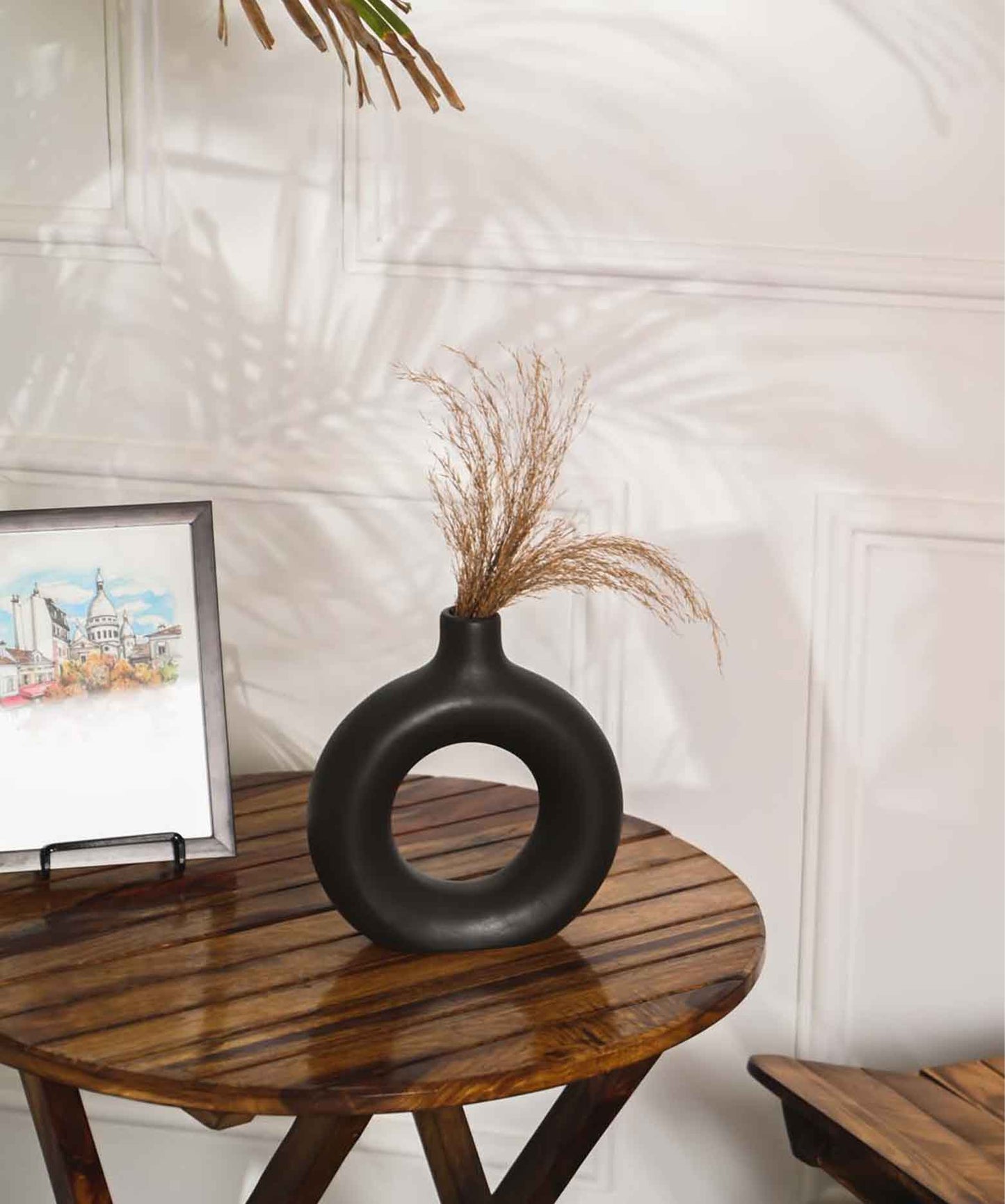BLACK DONUT 8 INCH