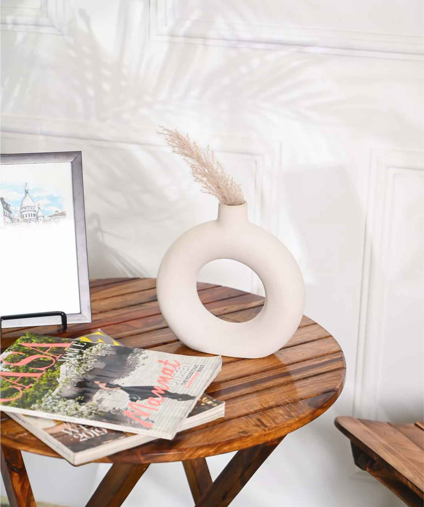 Donuts Vase White 8 Inch