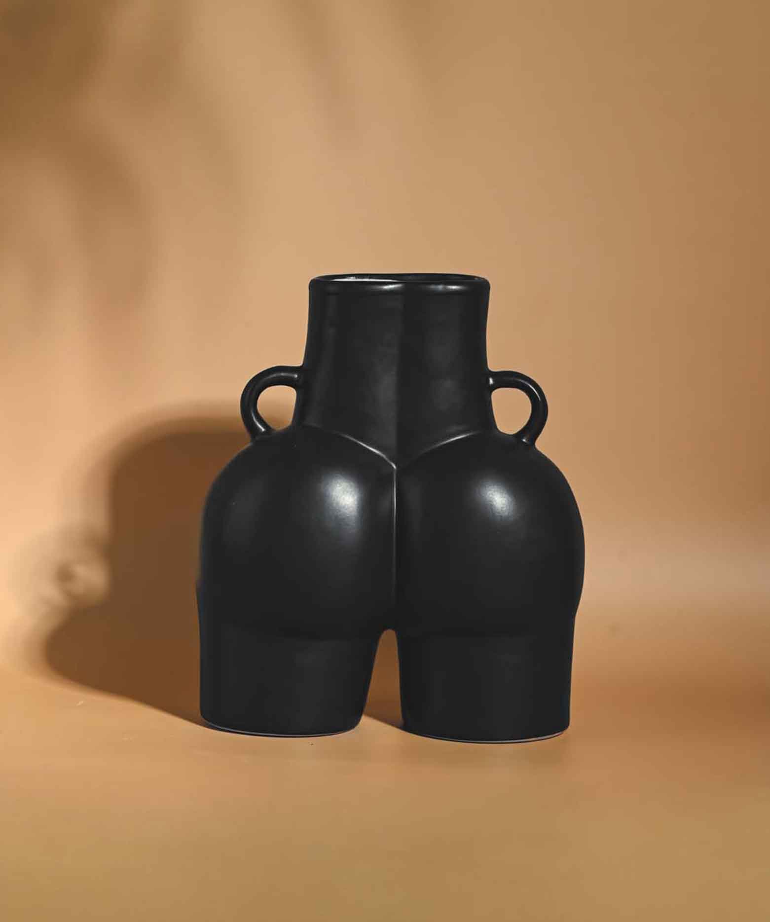 Lady Vase - Black