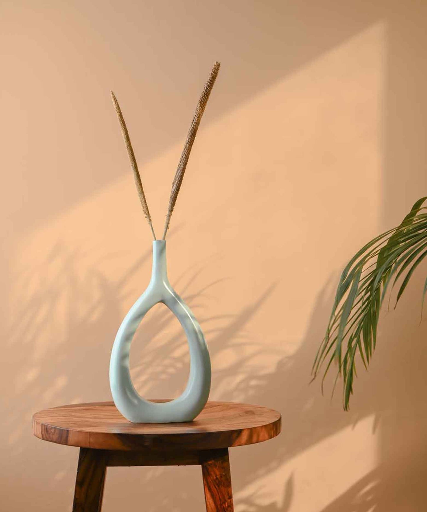 Hollow Vase - Blue